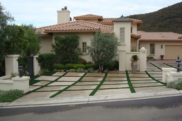 Synthetic Turf International SoftLawn Lawn and Landscape Artificial Grass