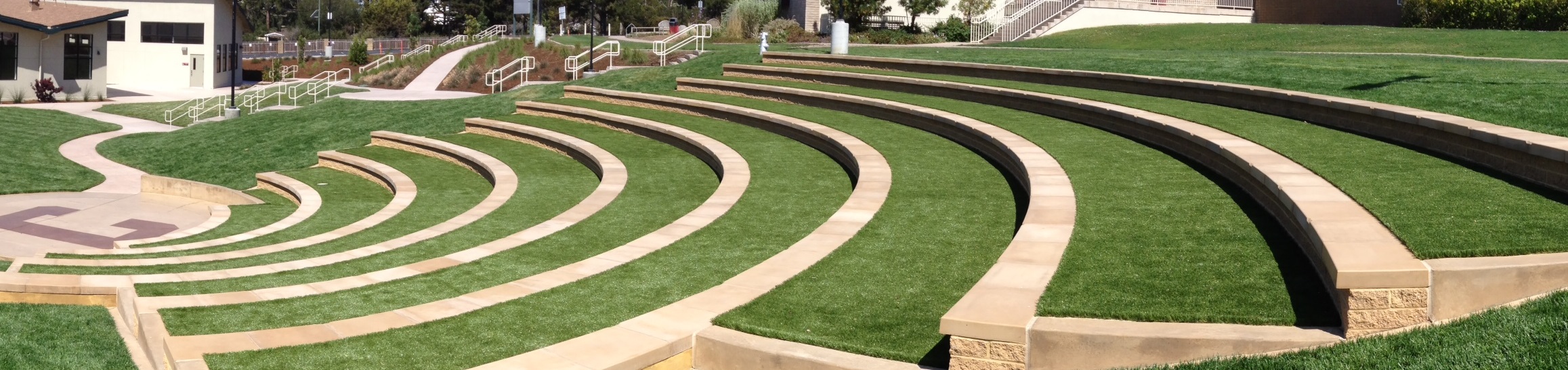 Amphitheater Finished 3 - Synthetic Turf International