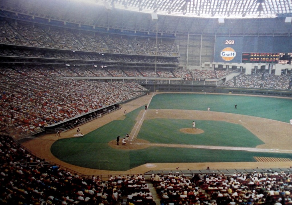 astrodome | Synthetic Turf International